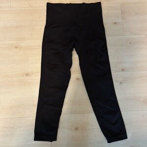 Spanx ribbed black leggings VGUc size medium